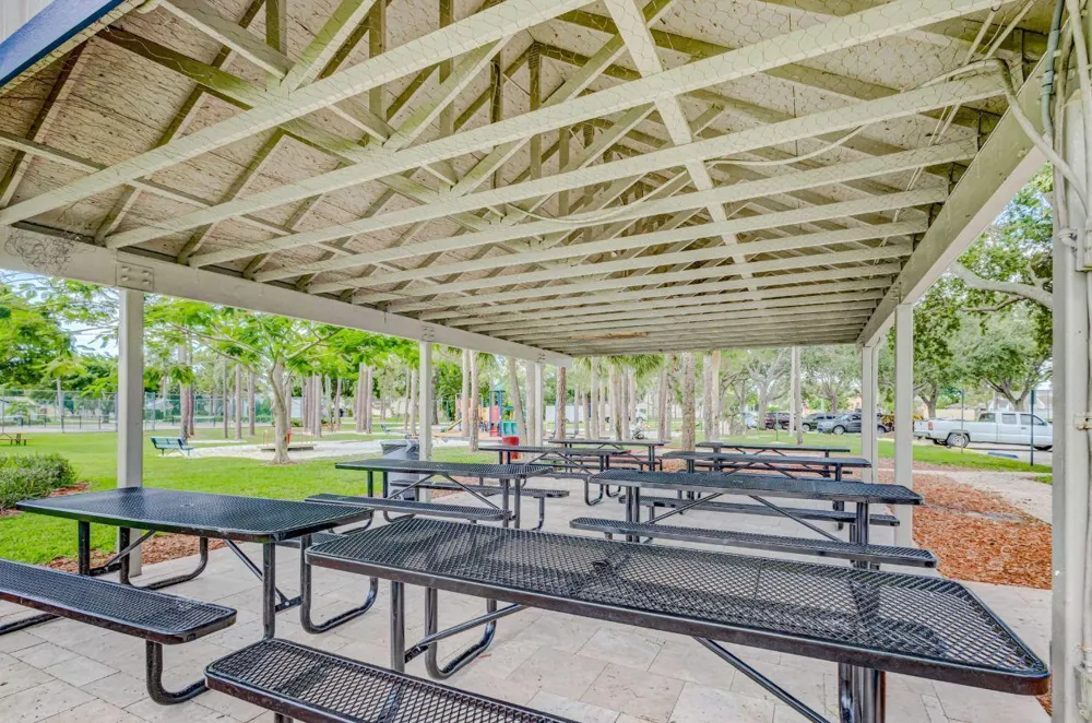 5155 WHITE OLEANDER West Palm Beach, FL 33415