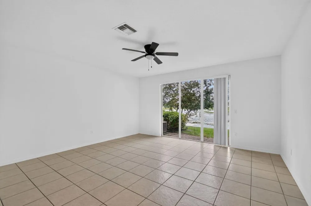 5155 WHITE OLEANDER West Palm Beach, FL 33415