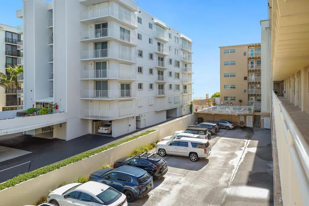 4500 S Ocean Boulevard #309 South Palm Beach, FL 33480