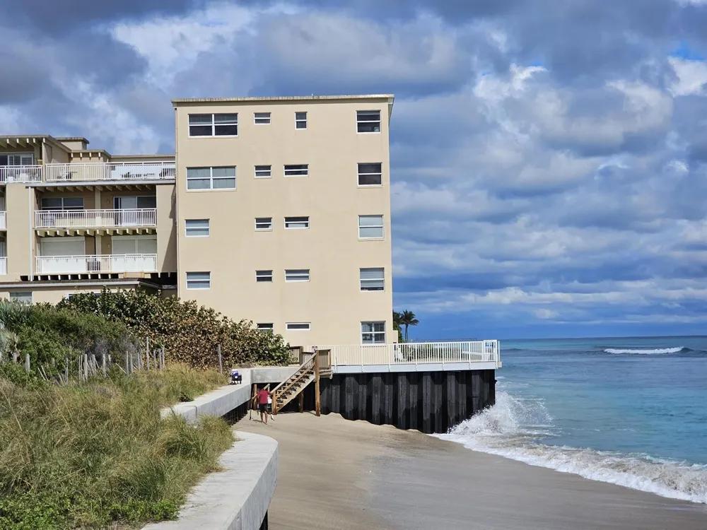 4500 S Ocean Boulevard #309 South Palm Beach, FL 33480