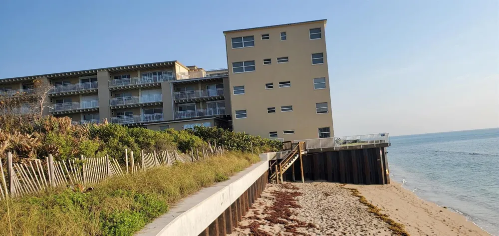 4500 S Ocean Boulevard #309 South Palm Beach, FL 33480