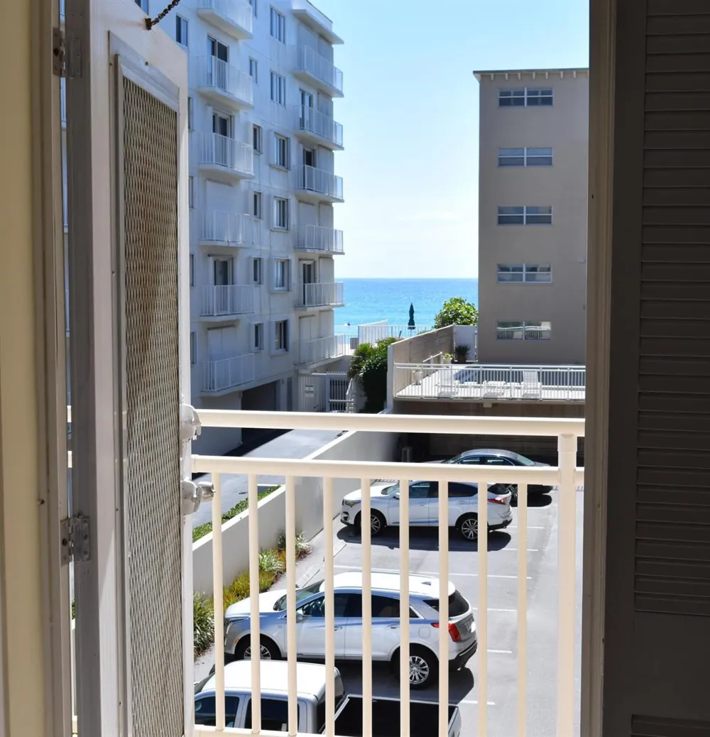 4500 S Ocean Boulevard #309 South Palm Beach, FL 33480