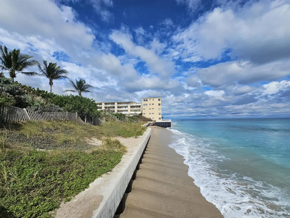 4500 S Ocean Boulevard #309 South Palm Beach, FL 33480