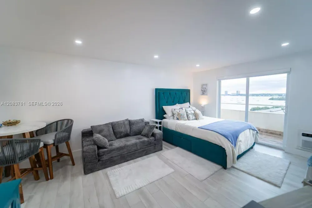 7904 West Dr #903 North Bay Village, FL 33141