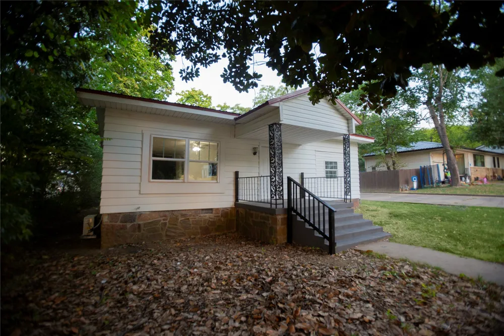 202 S Central Street Wilburton, OK 74578