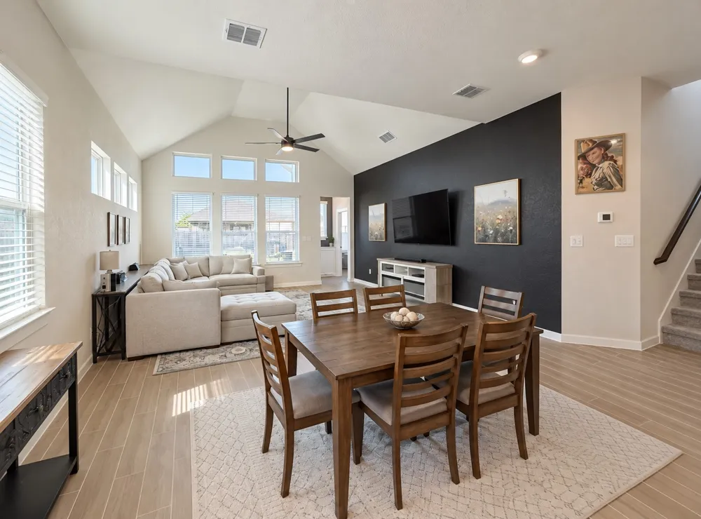 3735 Canby Oak Bluff Seguin, TX 78155