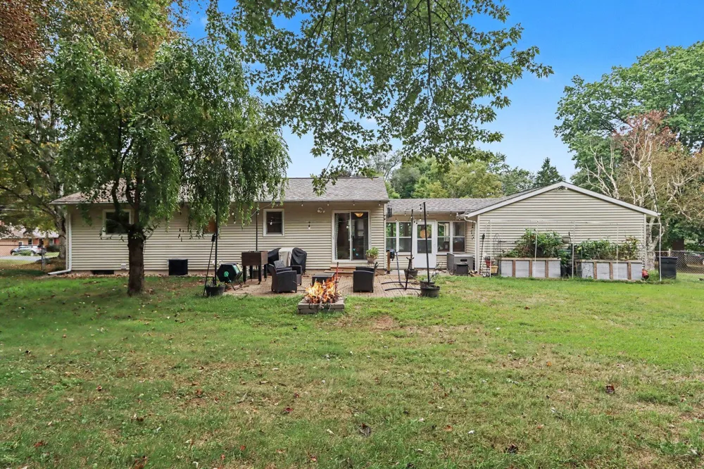 3024 Darmo Street Kalamazoo, MI 49008