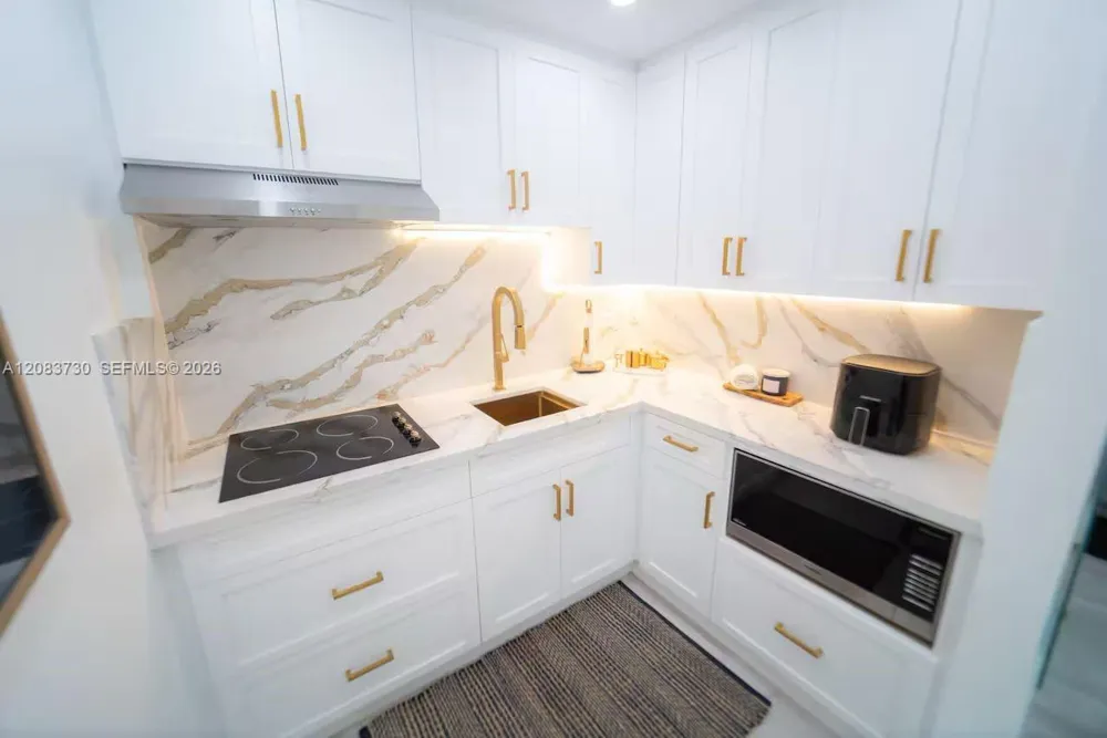 7904 West Dr #903 North Bay Village, FL 33141