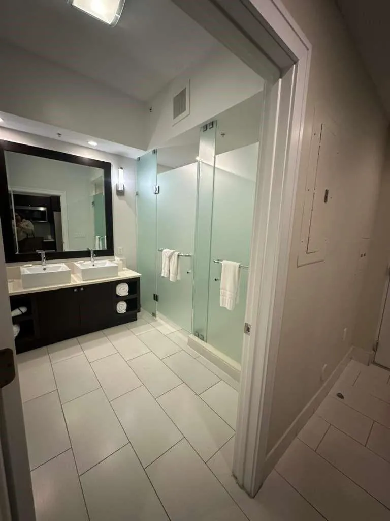 5300 NW 87TH AVENUE #706 Doral, FL 33178