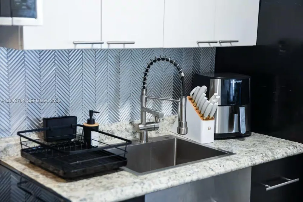 7904 West Dr #1016 North Bay Village, FL 33141