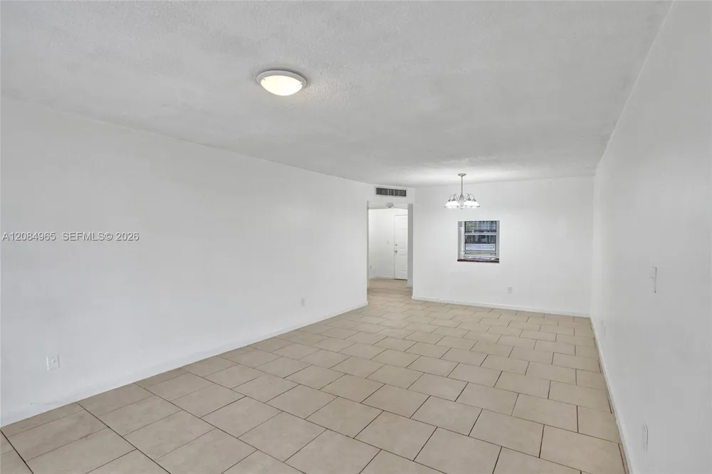 1601 NE 191 ST #B112 Miami, FL 33179