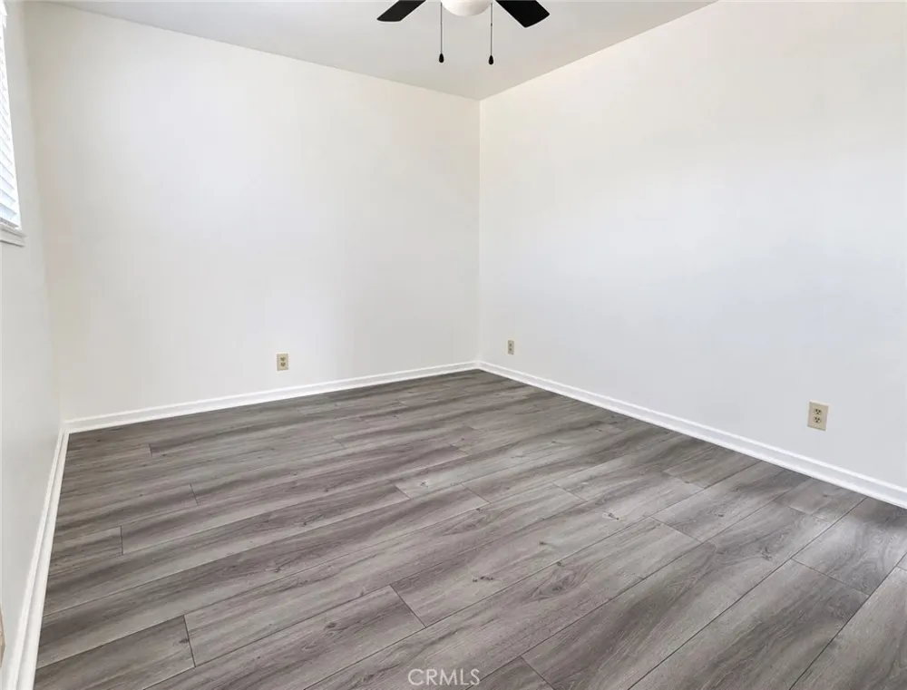 3522 Garden #3 Los Angeles, CA 90039