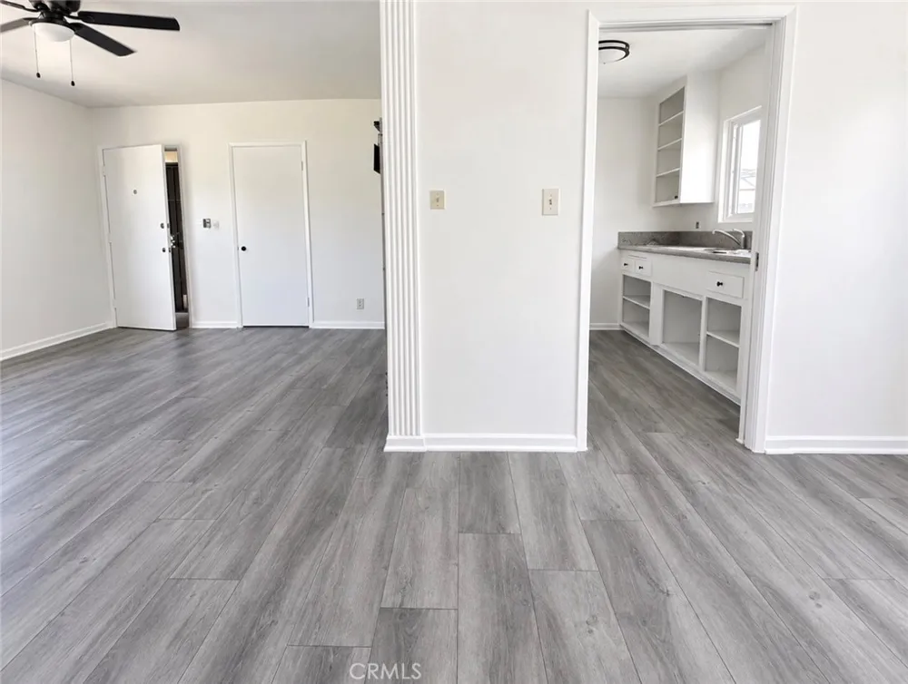 3522 Garden #3 Los Angeles, CA 90039