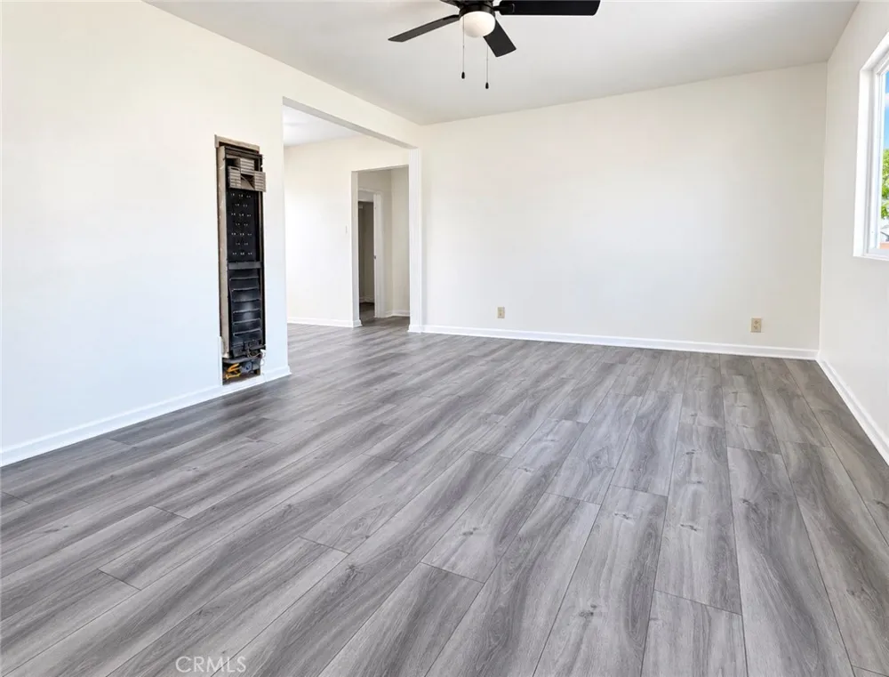 3522 Garden #3 Los Angeles, CA 90039