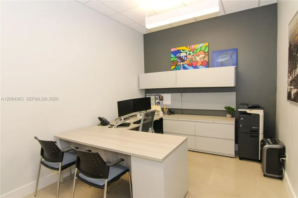 8119 NW 33rd St #8119 Doral, FL 33122