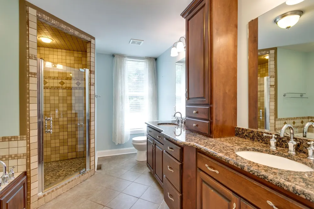 1078 Old Williamsport Pike Columbia, TN 38401