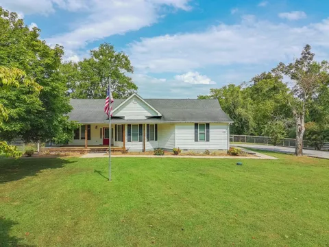 1078 Old Williamsport Pike
