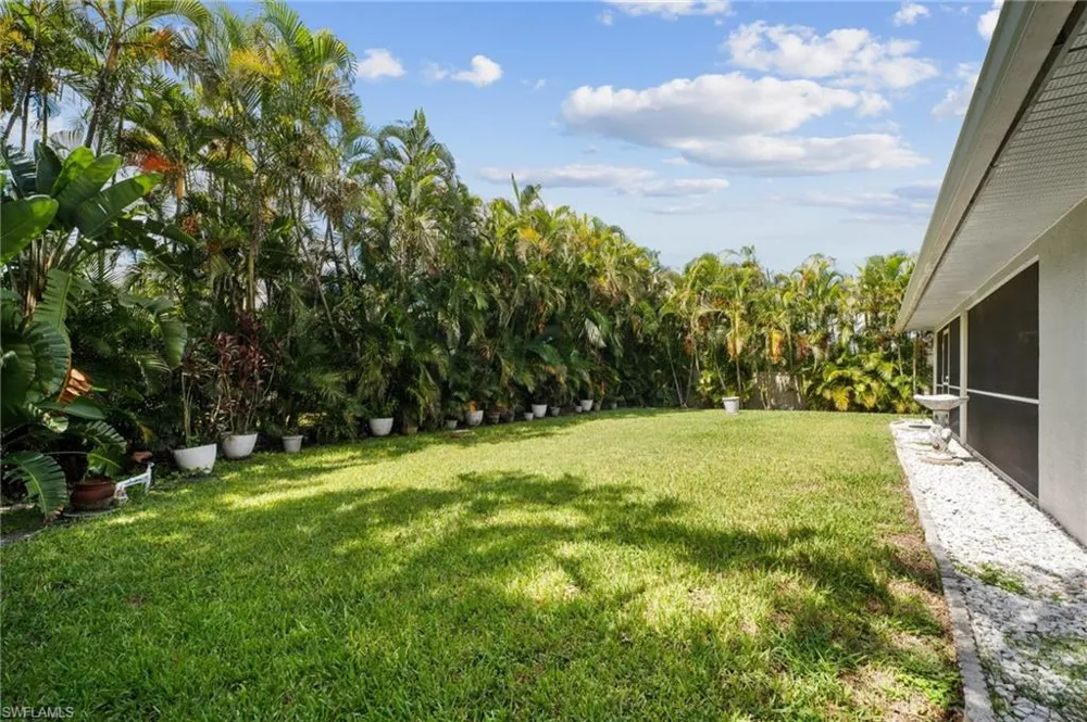 2530 SW 38th Street Cape Coral, FL 33914