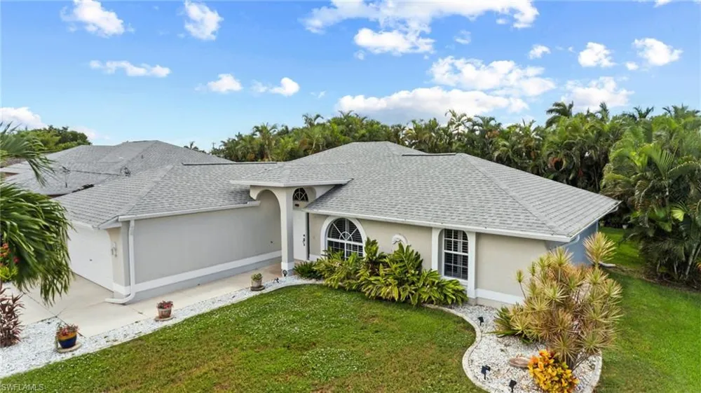 2530 SW 38th Street Cape Coral, FL 33914