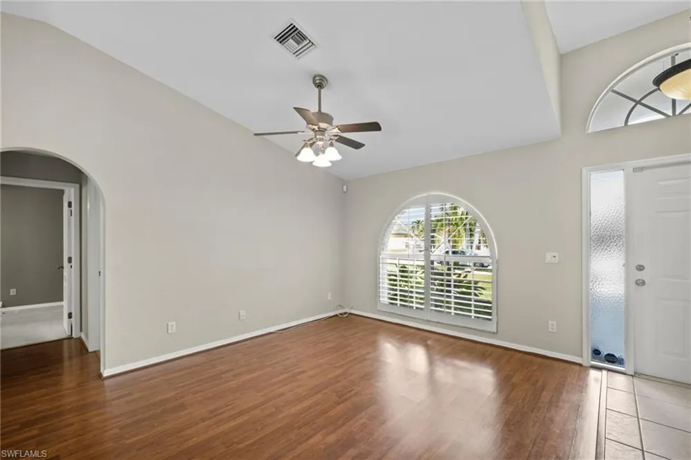 2530 SW 38th Street Cape Coral, FL 33914