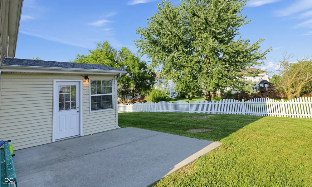 12895 Arvada Place Fishers, IN 46038