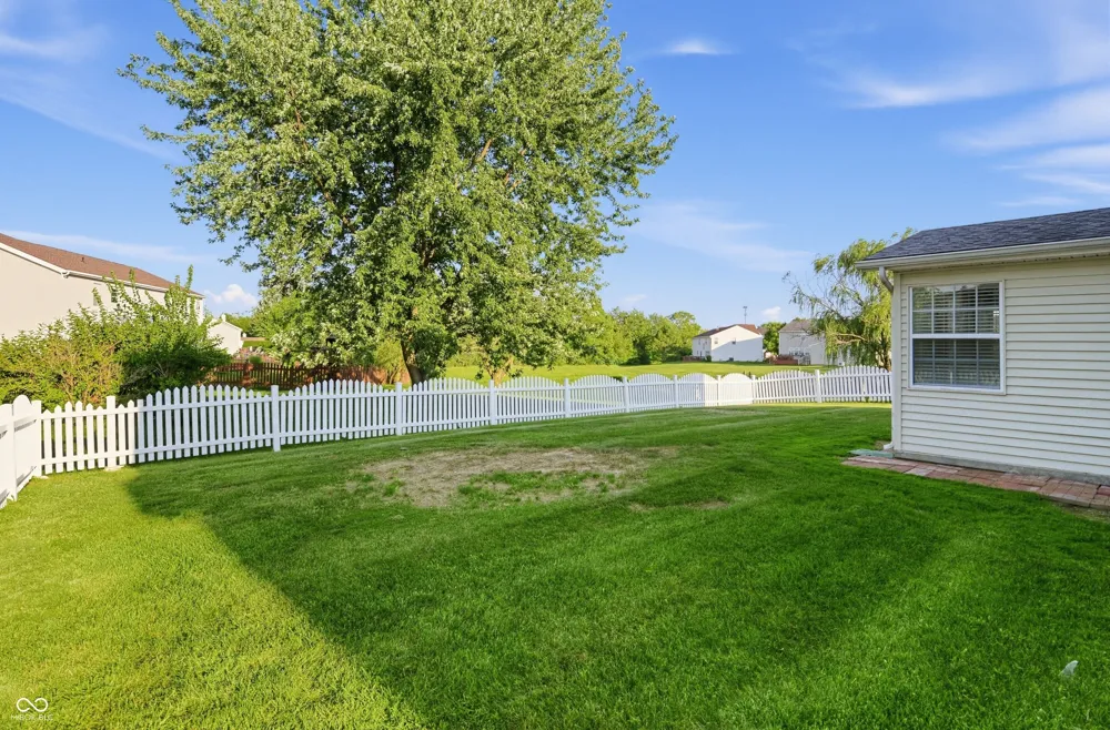 12895 Arvada Place Fishers, IN 46038