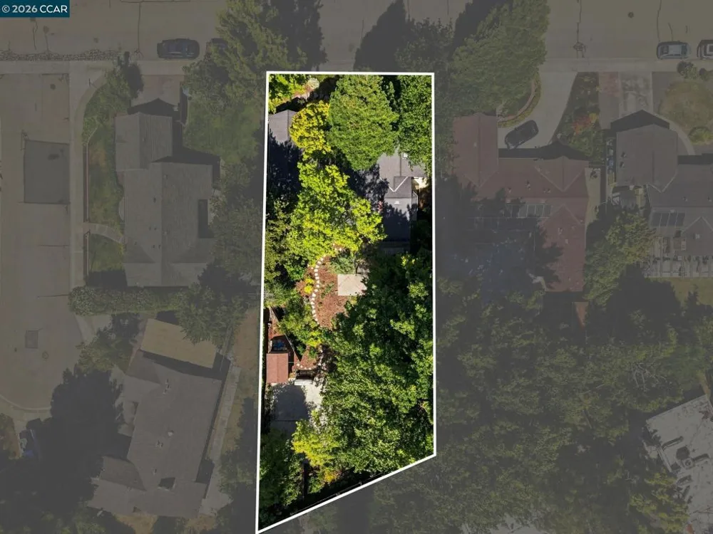 2737 San Antonio Dr Walnut Creek, CA 94598