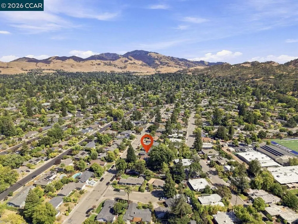 2737 San Antonio Dr Walnut Creek, CA 94598