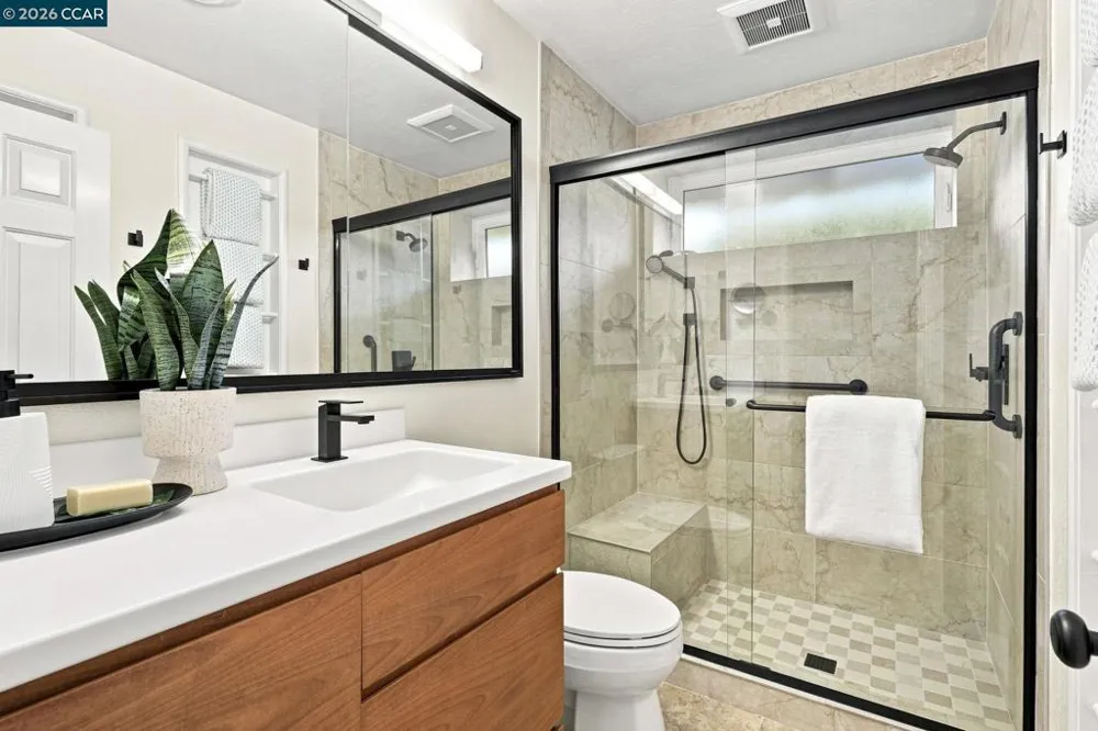 2737 San Antonio Dr Walnut Creek, CA 94598