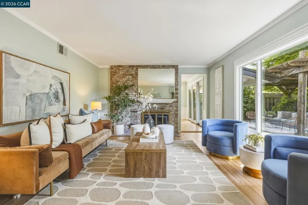 2737 San Antonio Dr Walnut Creek, CA 94598