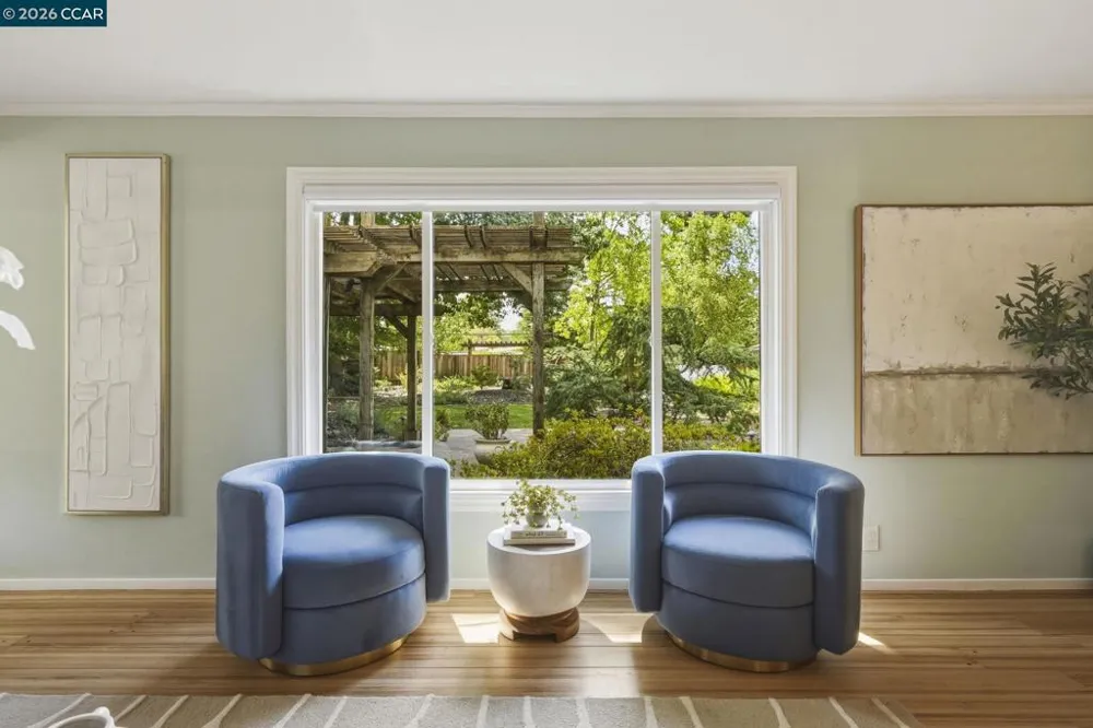 2737 San Antonio Dr Walnut Creek, CA 94598