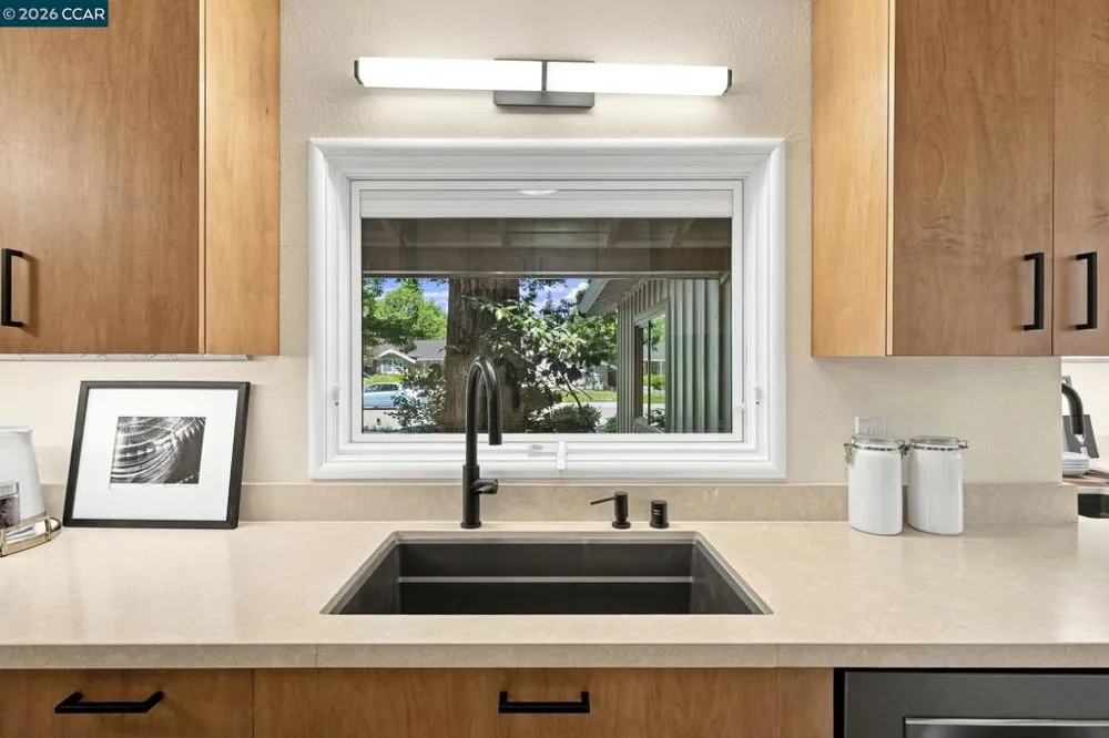 2737 San Antonio Dr Walnut Creek, CA 94598
