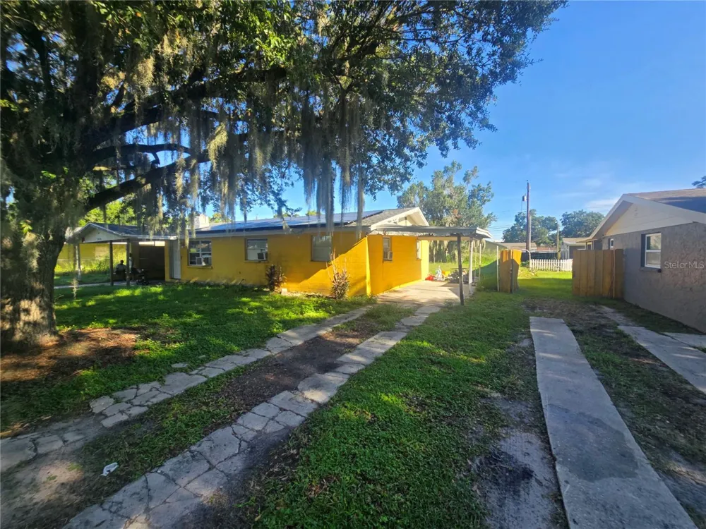 3016 FLETCHER AVENUE Lakeland, FL 33803