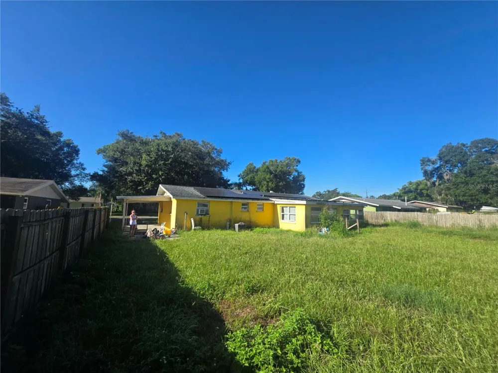 3016 FLETCHER AVENUE Lakeland, FL 33803