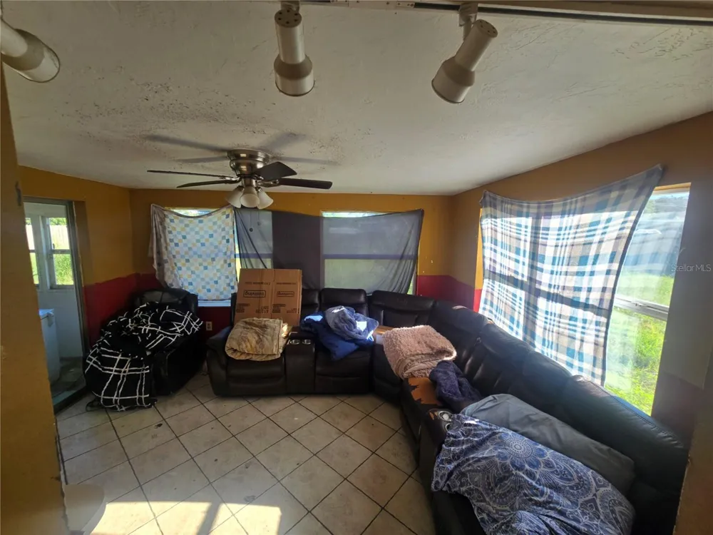 3016 FLETCHER AVENUE Lakeland, FL 33803