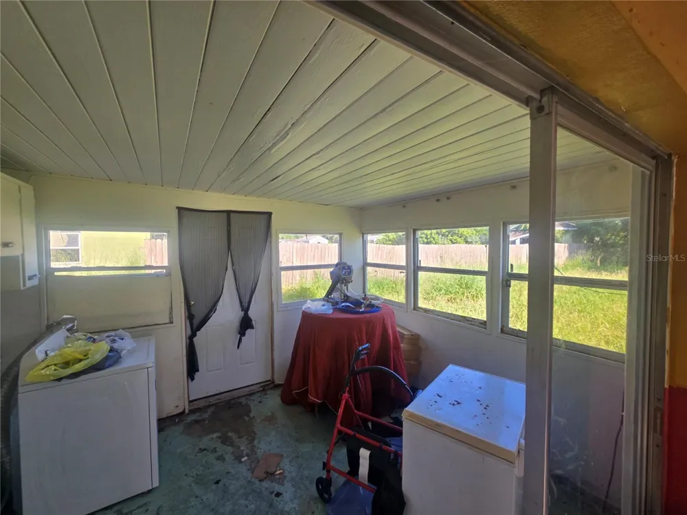 3016 FLETCHER AVENUE Lakeland, FL 33803