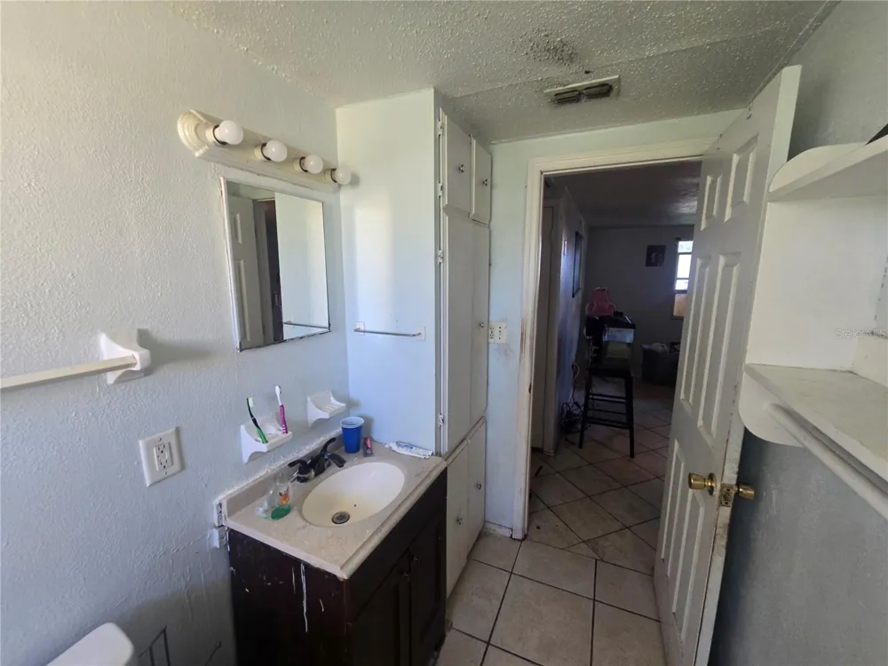 3016 FLETCHER AVENUE Lakeland, FL 33803