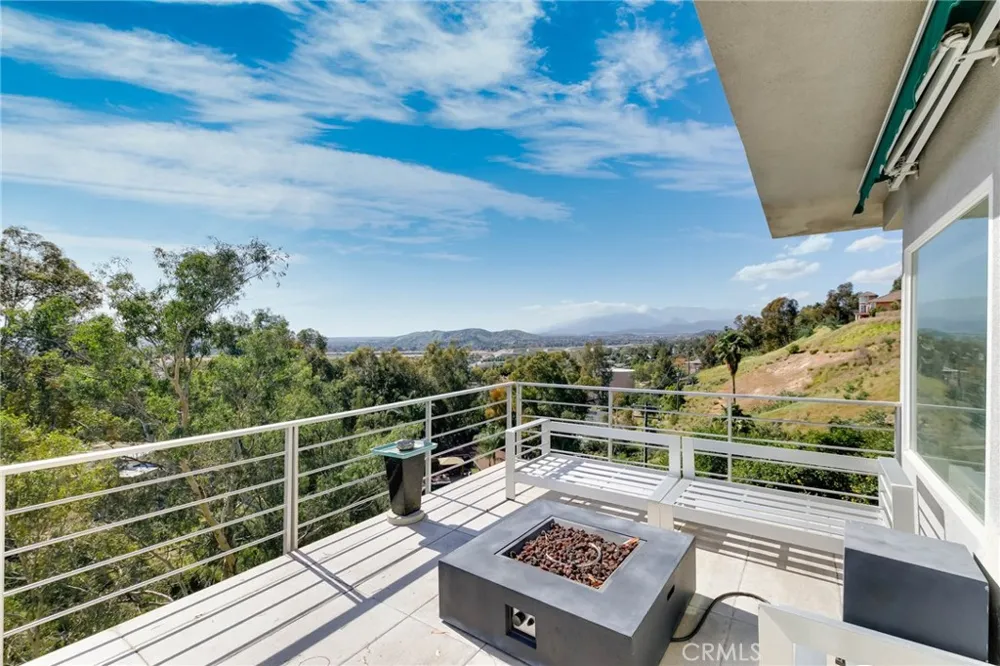 4102 Quail Canyon Rd San Bernardino, CA 92404