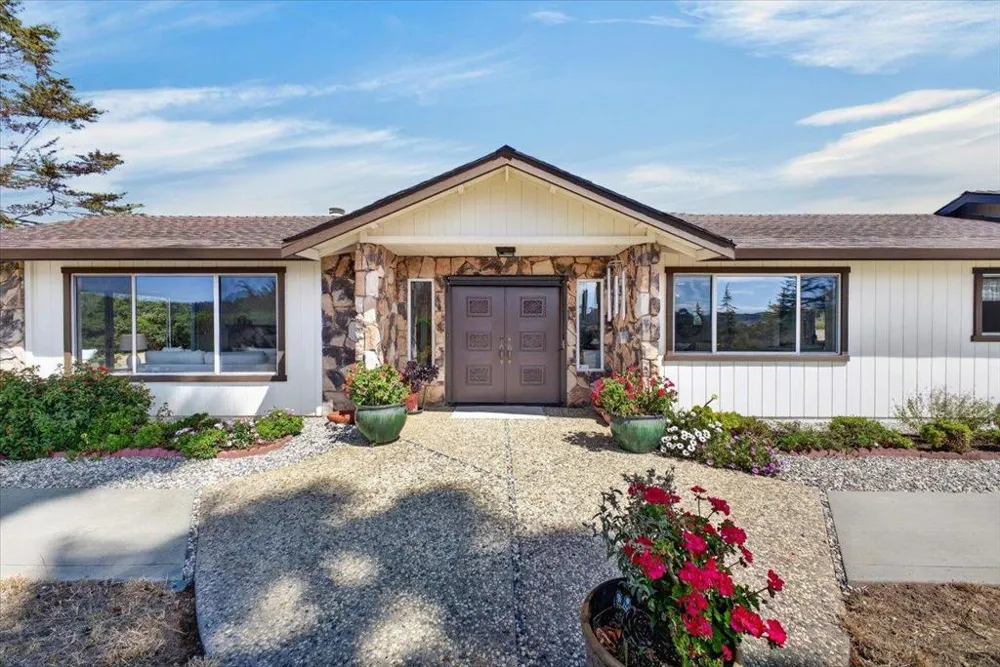 3815 San Dominic Court Aromas, CA 95004
