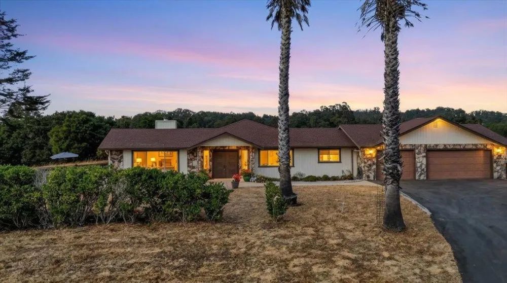 3815 San Dominic Court Aromas, CA 95004