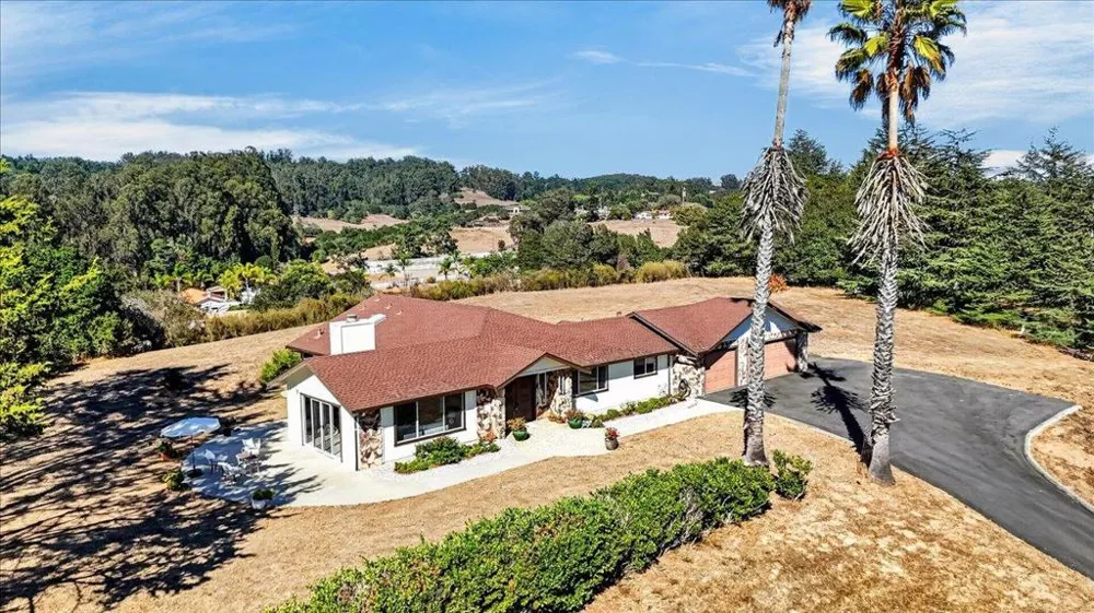 3815 San Dominic Court Aromas, CA 95004