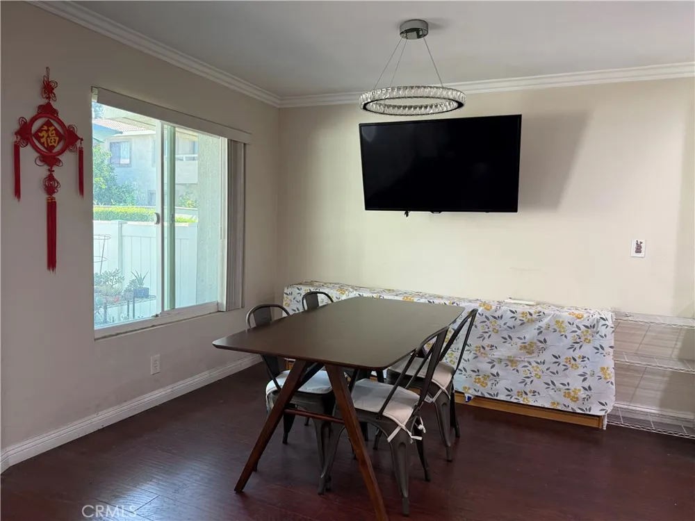5410 Chippewa Court Chino, CA 91710