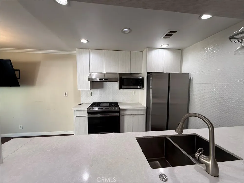 5410 Chippewa Court Chino, CA 91710
