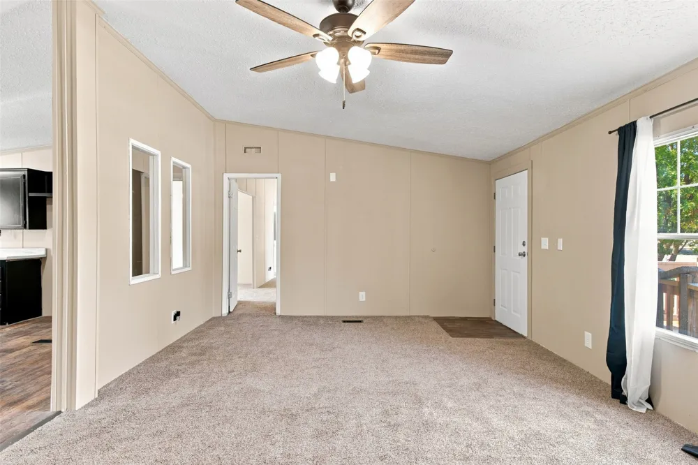 296 S Pine Street Big Cabin, OK 74332