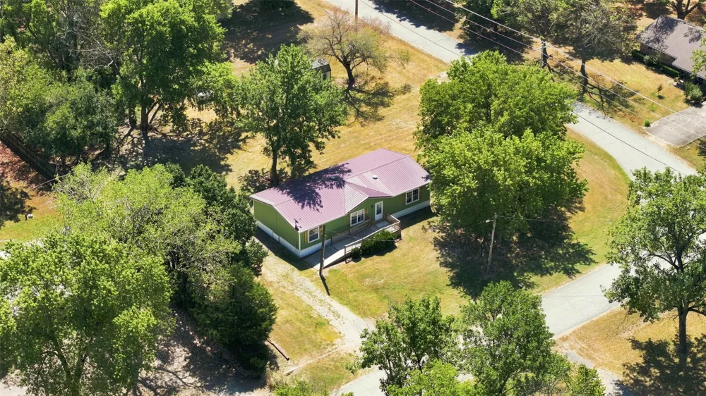 296 S Pine Street Big Cabin, OK 74332
