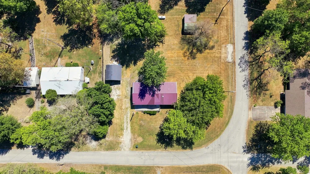 296 S Pine Street Big Cabin, OK 74332