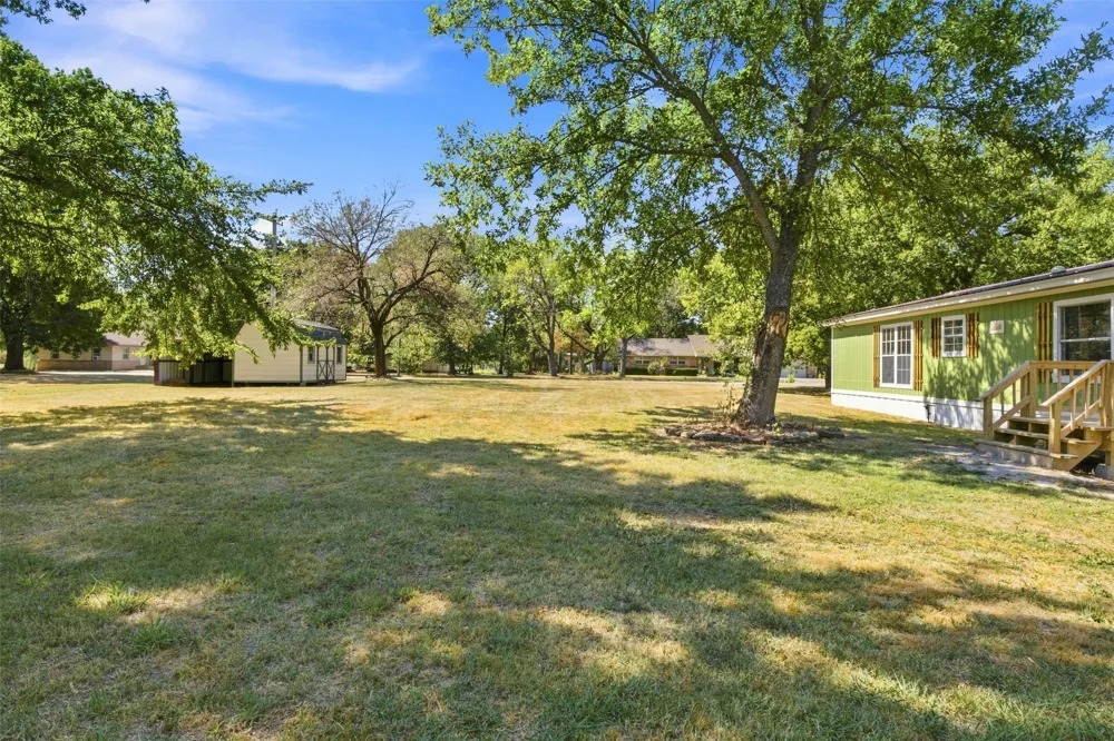 296 S Pine Street Big Cabin, OK 74332