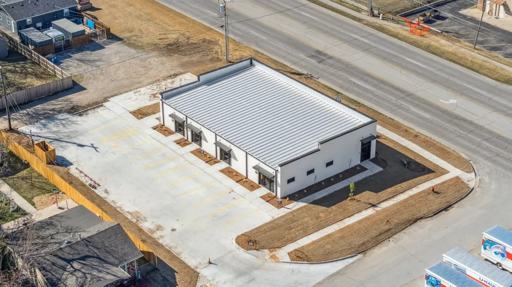 527 W El Paso Street Broken Arrow, OK 74012