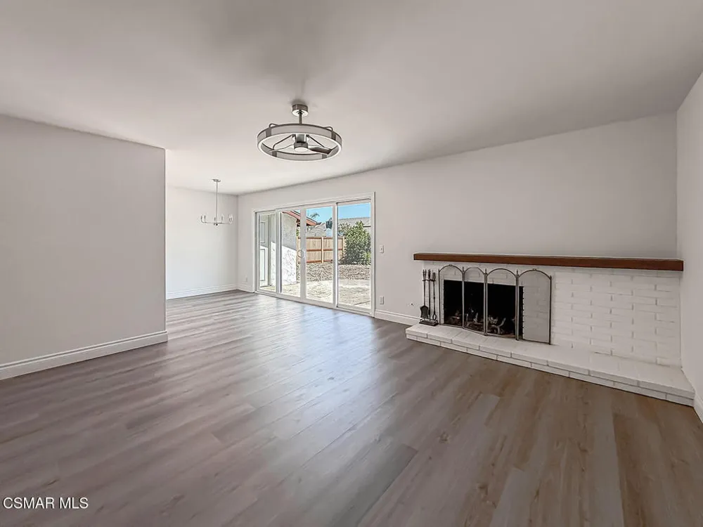 248 Virginia Drive Newbury Park, CA 91320
