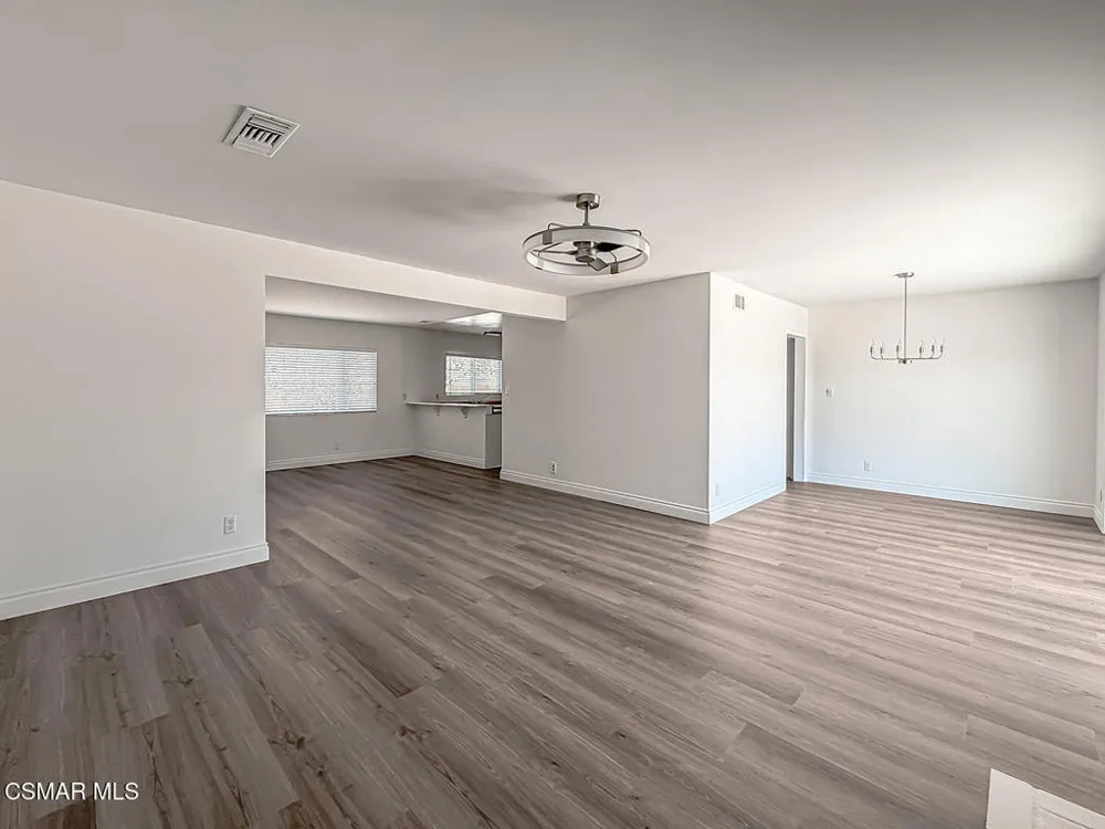248 Virginia Drive Newbury Park, CA 91320